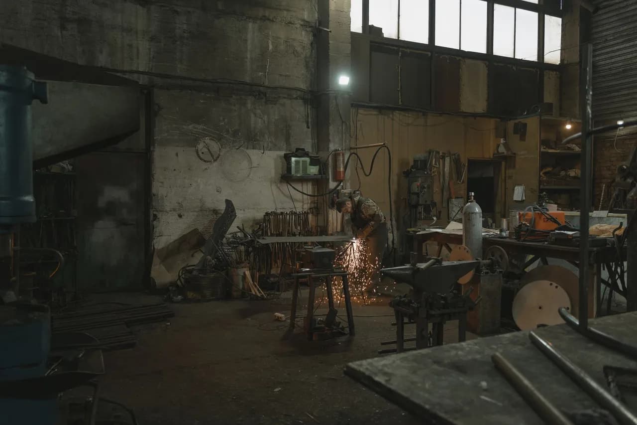 Macchine CNC usate ricondizionate: guida pratica per le PMI